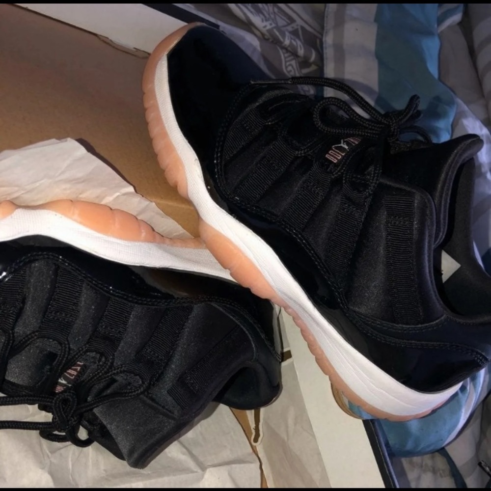 bleach coral 11s